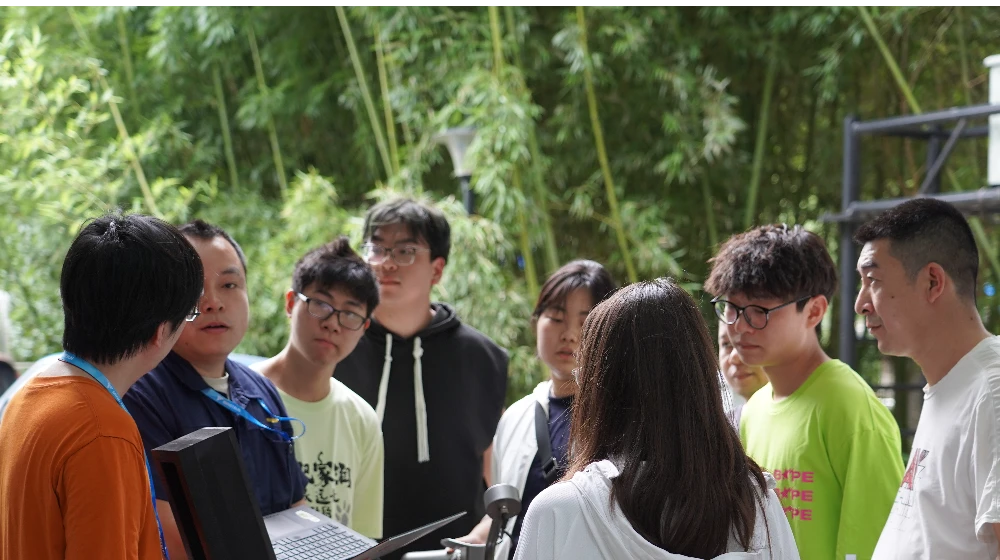 完美（中国）一站式服务官网科技配合浙江省计量科学研究院进行设备联合调试